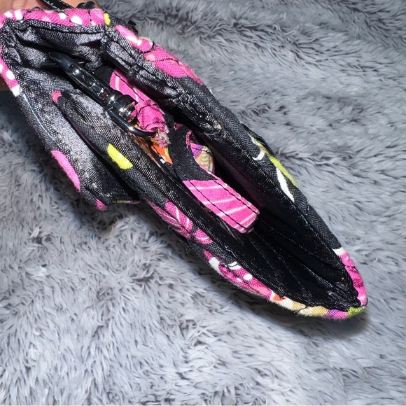 Vera Bradley Removable strap Crossbody Wallet - Picture 5 of 9